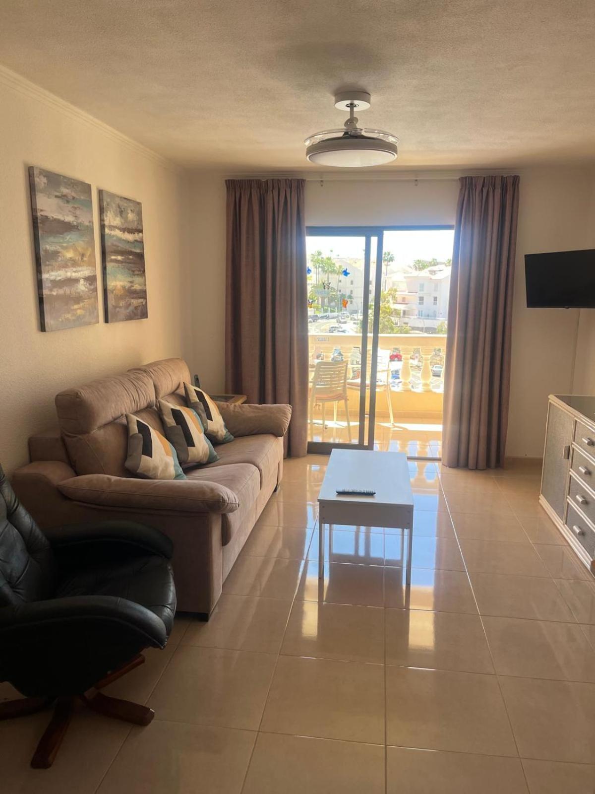 Castle Margherita'S Apartments Los Cristianos  Luaran gambar