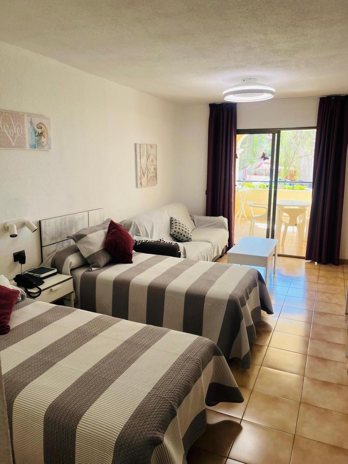 Castle Margherita'S Apartments Los Cristianos  Luaran gambar