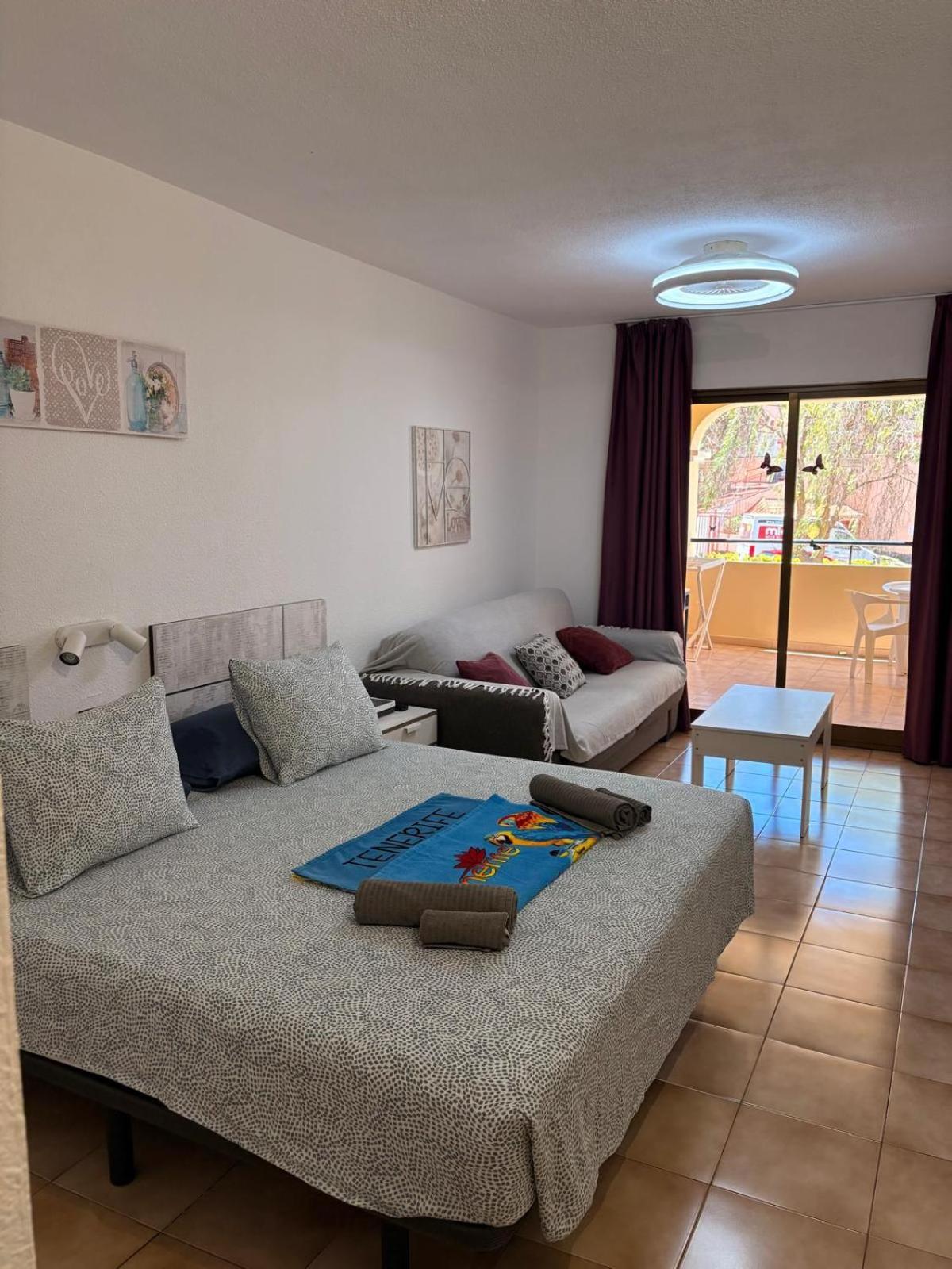 Castle Margherita'S Apartments Los Cristianos  Luaran gambar